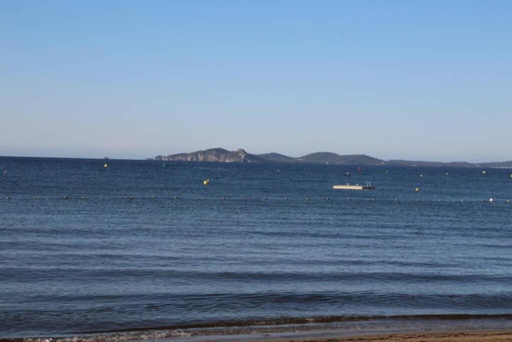 Suite 1 Chambre, 1 Sejour, Climatise, Piscines, 400M De La Mer La Londe-les-Maures Exteriör bild